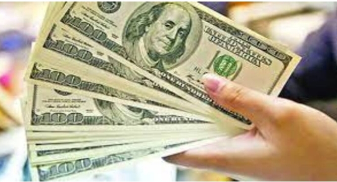 আবারও দাম বাড়ল ডলারের