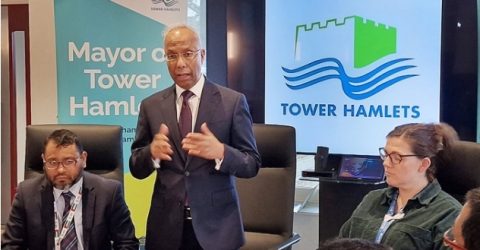 কার ফ্রি জোনে গাড়ি পার্কিংয়ের নতুন সুবিধা এবং বছরে ৮ লাখ পাউন্ডের গ্রান্টস্ প্রোগ্রাম ঘোষণা করলেন টাওয়ার হ্যামলেটসের মেয়র লুৎফুর রহমান