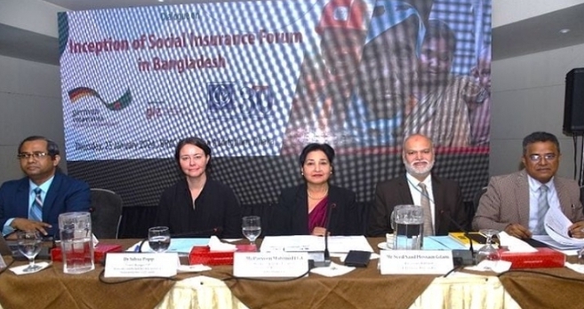 অনিয়ম ও দুর্নীতিতে তীব্র আস্থা সংকটে বিমা খাত