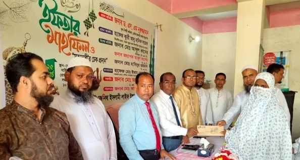 সাড়ে ১১ লাখ টাকার মৃত্যুদাবির হেক হস্তান্তর করল জেনিথ ইসলামী লাইফ