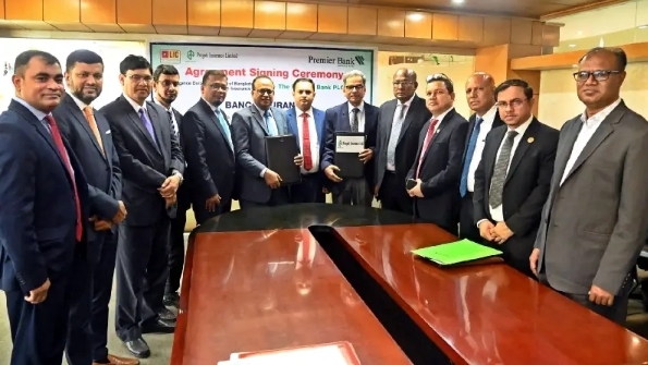 প্রগতি ইন্স্যুরেন্স ও প্রিমিয়ার ব্যাংকের মধ্যে ব্যাংকাস্যুরেন্স চুক্তি স্বাক্ষর