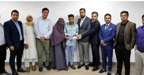 দেশে প্রথম টেলকো বীমা দাবি নিষ্পত্তি করলো বাংলালিংক ও গার্ডিয়ান লাইফ