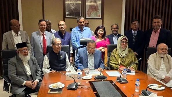 অর্থমন্ত্রী ও অর্থ প্রতিমন্ত্রীর সঙ্গে বিআইএ’র প্রতিনিধি দলের সাক্ষাৎ