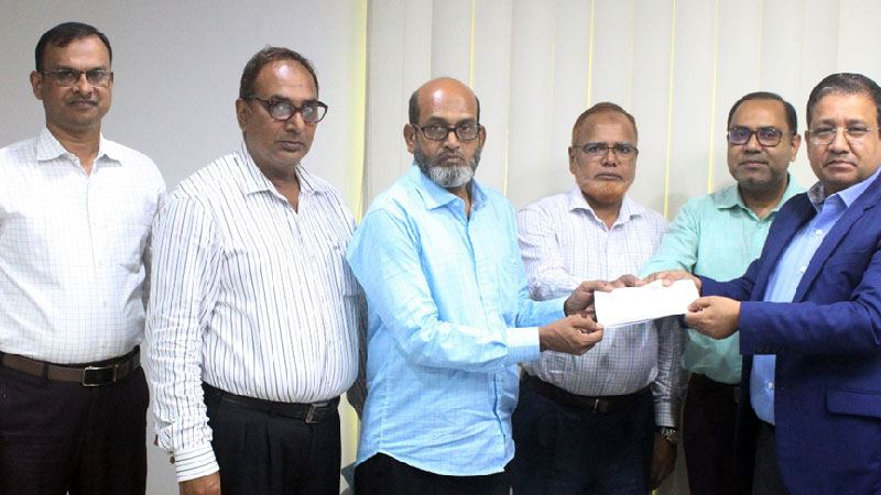 প্রাইম ইসলামী লাইফের মেয়াদোত্তর ১৬ লাখ ৭৩ হাজার টাকার বীমাদাবী পরিশোধ