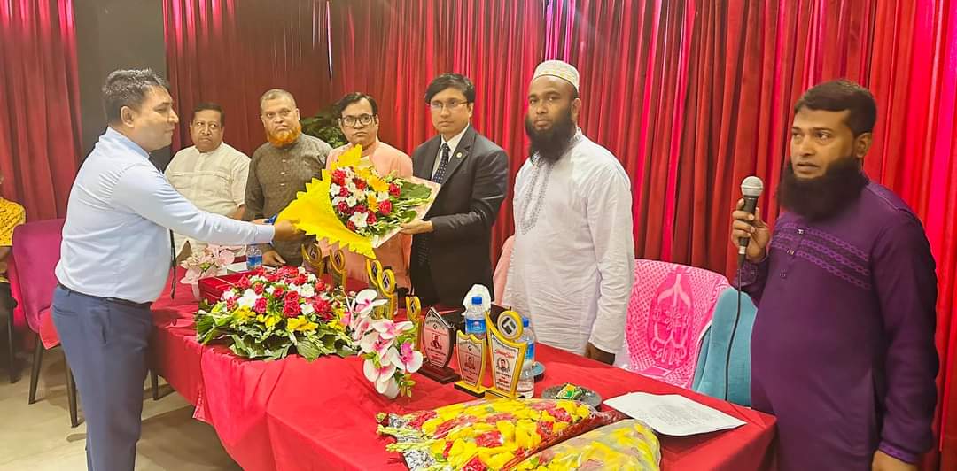 গাজীপুরে ট্রাষ্ট ইসলামী লাইফের ট্রেনিং ও উন্নয়ন সভা অনুষ্ঠিত