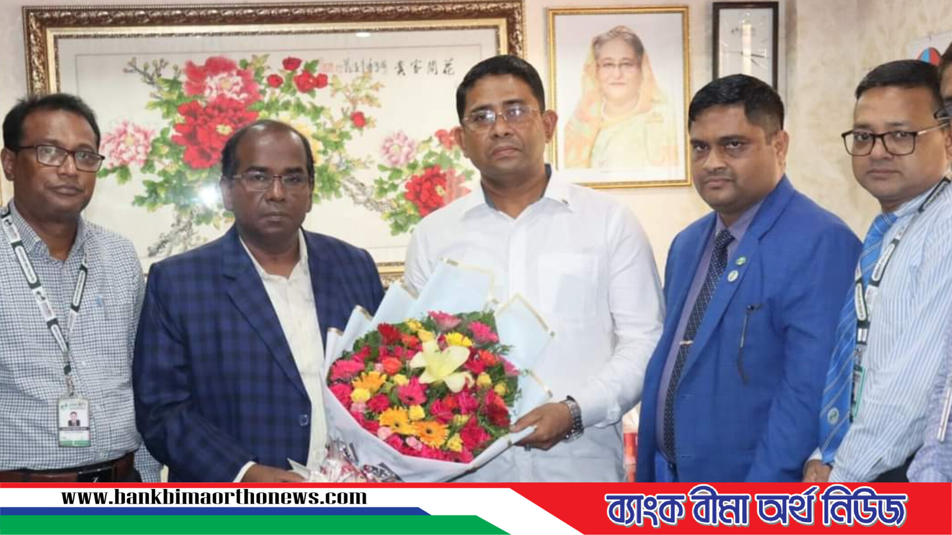 জেনিথ ইসলামী লাইফের নিরপেক্ষ পরিচালককে ফুলেল শুভেচ্ছা জ্ঞাপন