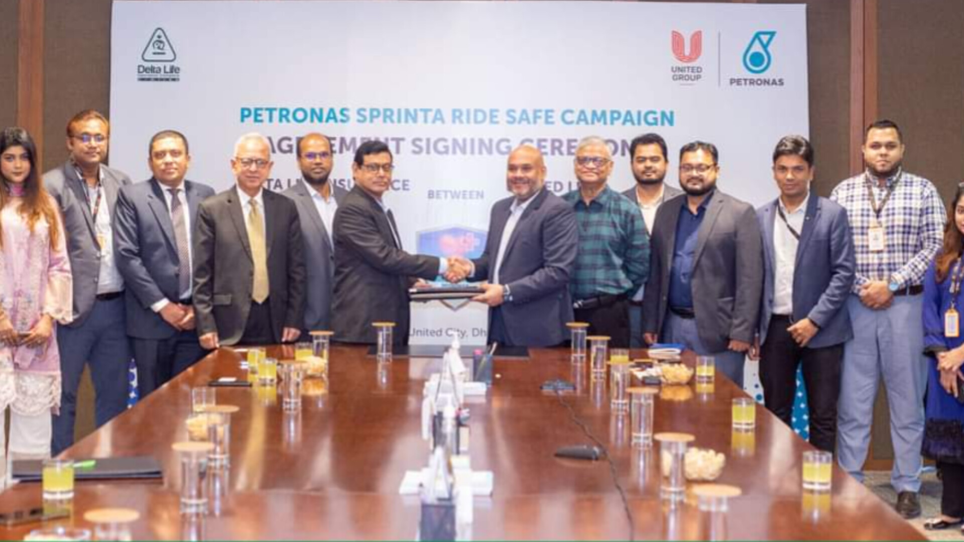 ডেল্টা লাইফ ইন্স্যুরেন্স ও ইউনাইটেড লুব ওয়েল লিমিটেড এর চুক্তি স্বাক্ষর সম্পন্ন
