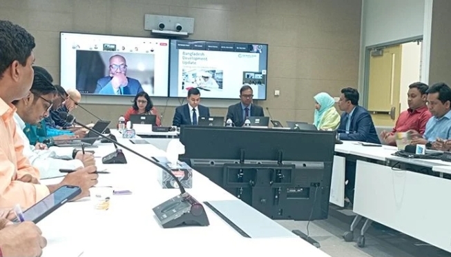 চলতি অর্থবছরে জিডিপি প্রবৃদ্ধি হতে পারে ৪ শতাংশ : বিশ্বব্যাংক