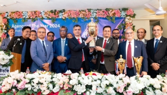 মেটলাইফের বর্ষসেরা এজেন্সি নোয়াখালীর সুমন এজেন্সি