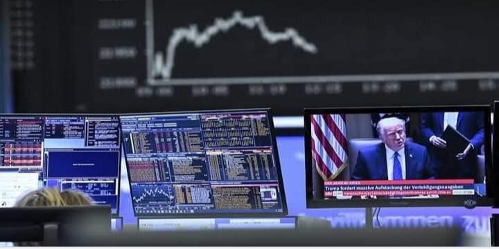 আমেরিকার শুল্ক নীতির ধাক্কা: শেয়ারবাজারে ধস, ব্যবসায়ীদের সামনে অন্ধকার