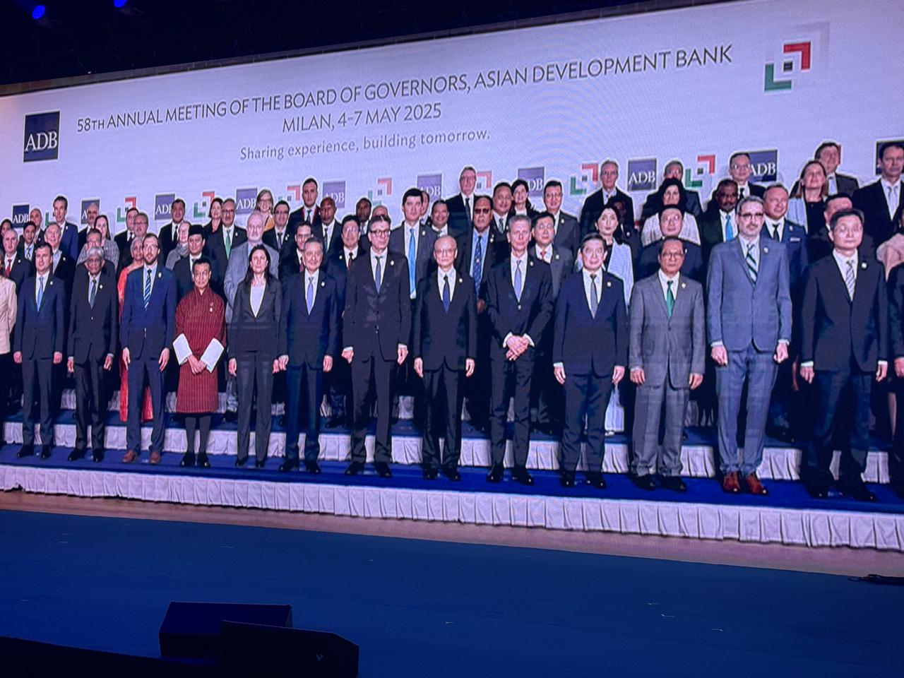 এডিবি বার্ষিক সভায় বাংলাদেশ ডিজিটাল সমতা, জলবায়ু অর্থায়ন ও আঞ্চলিক সহযোগিতা বৃদ্ধির আহ্বান জানিয়েছে