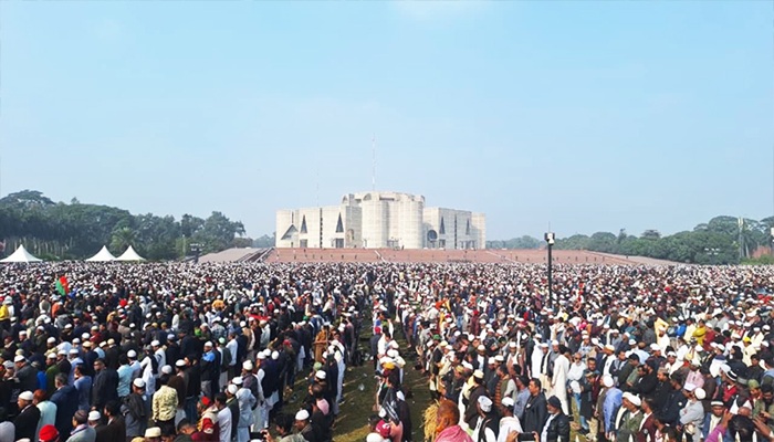 খালেদা জিয়ার জানাজায় মানুষের ঢল:রাষ্ট্রীয় শোক ও গণমানুষের শ্রদ্ধায় শিক্ত রাজধানী