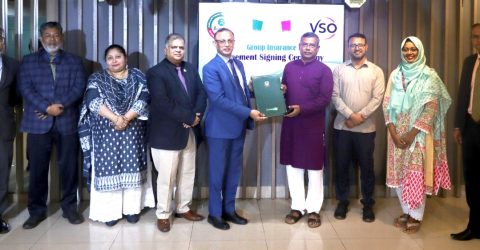 আস্থা লাইফ ইন্স্যুরেন্স কোম্পানী লিমিটেড ও ভলান্টারি সার্ভিস ওভারসিজ এর মধ্যে গ্রুপ বীমা চুক্তি স্বাক্ষর