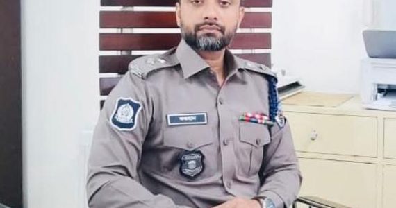 নীলফামারীর নতুন পুলিশ সুপার মো. ফরহাদ হোসেন খাঁন অভিজ্ঞ ও দক্ষ পুলিশ কর্মকর্তার আগমনে আইন-শৃঙ্খলা উন্নয়নের প্রত্যাশা