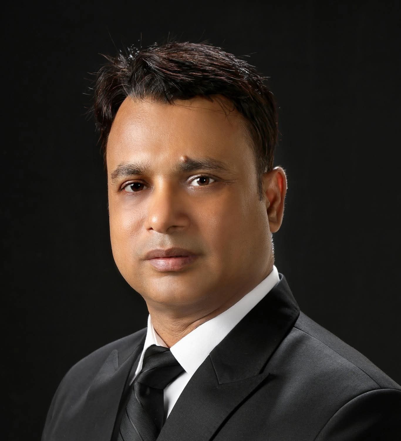ঢাকা আইনজীবী সমিতির সিনিয়র সহ-সাধারণ সম্পাদক নির্বাচিত অ্যাডভোকেট ইলতুৎমিশ সওদাগর এ্যানি