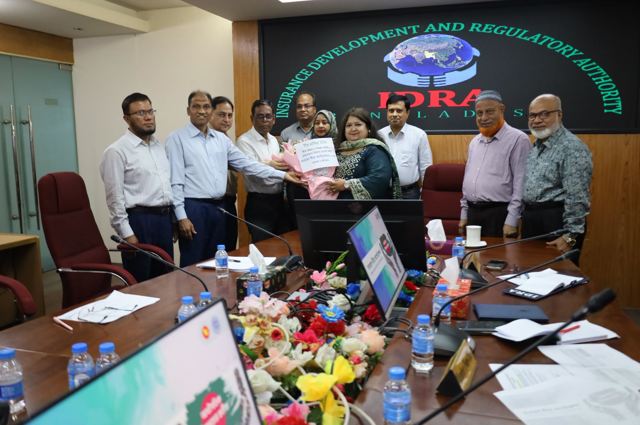 বীমা খাতের আধুনিকায়ন নিয়ে আইডিআরএ-এসবিসির বৈঠক