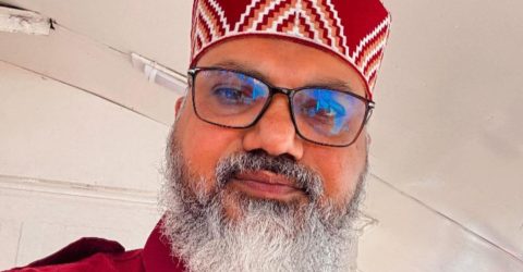 অশ্রু থেকে আলো- – ডি. এম. এমদাদুল হক