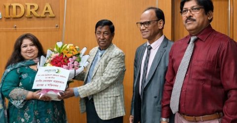 আইডিআরএ’র নতুন চেয়ারম্যানকে ফুলেল শুভেচ্ছা জানাল যমুনা লাইফ