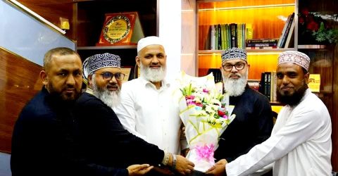 ইস্তানবুল হোটেল অ্যান্ড রিসোর্ট লিঃ এর প্রধান কার্যালয়ে এমপি ড. ব্যারিস্টার নাজিবুর রহমান মোমেনের সৌজন্য সাক্ষাৎ