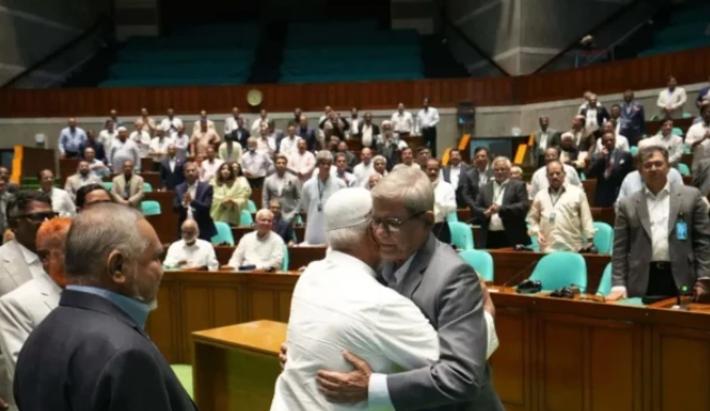 রাষ্ট্রপতি মির্জা ফখরুলকে জামায়াত আমিরের অভিনন্দন