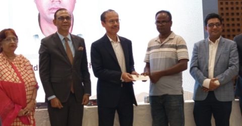 ১৭ হাজার ৩৩২ ক্ষতিগ্রস্ত বিনিয়োগকারীর অর্থ ফেরত দেওয়া শুরু