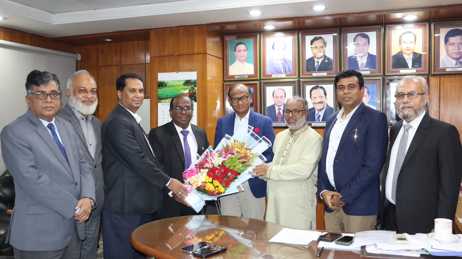 জনপ্রশাসন মন্ত্রণালয় সম্পর্কিত স্থায়ী কমিটির সভাপতি সাঈদ আহমেদ আসলামকে বিআইএফের ফুলেল শুভেচ্ছা