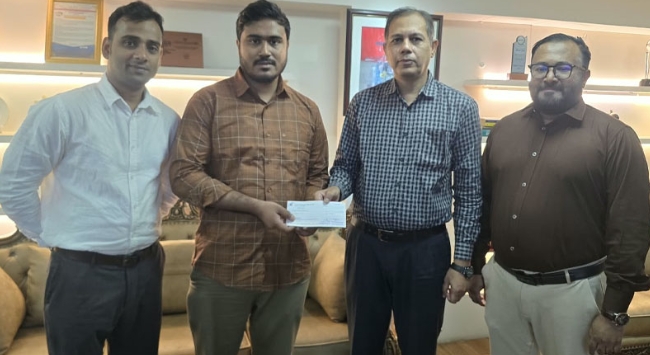 দিনাজপুর পল্লী বিদ্যুৎ সমিতির কর্মীর ৫ লাখ টাকার মৃত্যুদাবি পরিশোধ